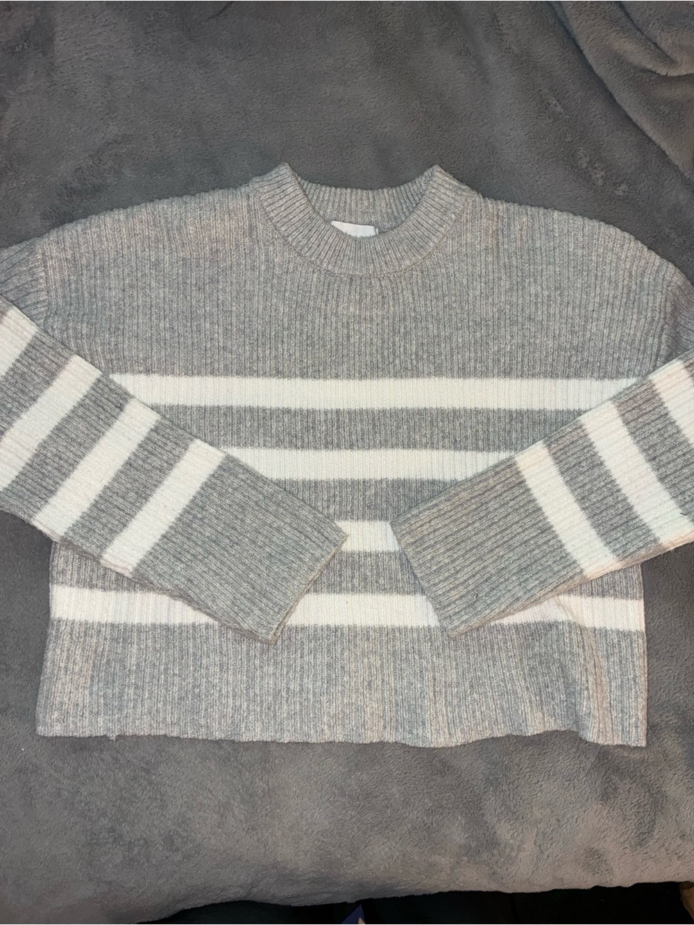 Pink Rose Cozy Grey and White Striped Crewneck Sweater Womens Size Small